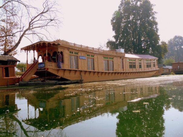 Houseboat Lily Of Nageen Srīnagar Exterior foto